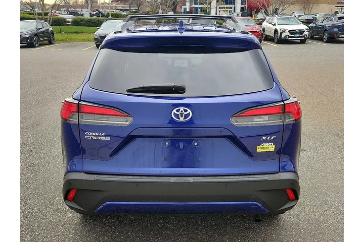 $27352 : Toyota Corolla Cross 2024 AW image 5
