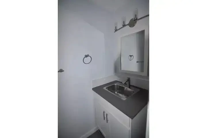 $1150 : SE RENTA APTO. ESTUDIO image 1