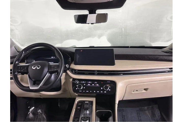 $37834 : 2023 QX60 SENSORY image 4