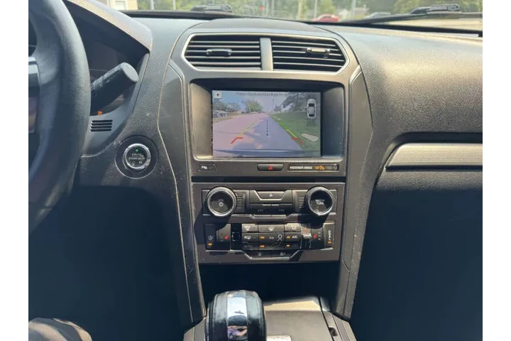 $12999 : 2018 Explorer XLT image 6