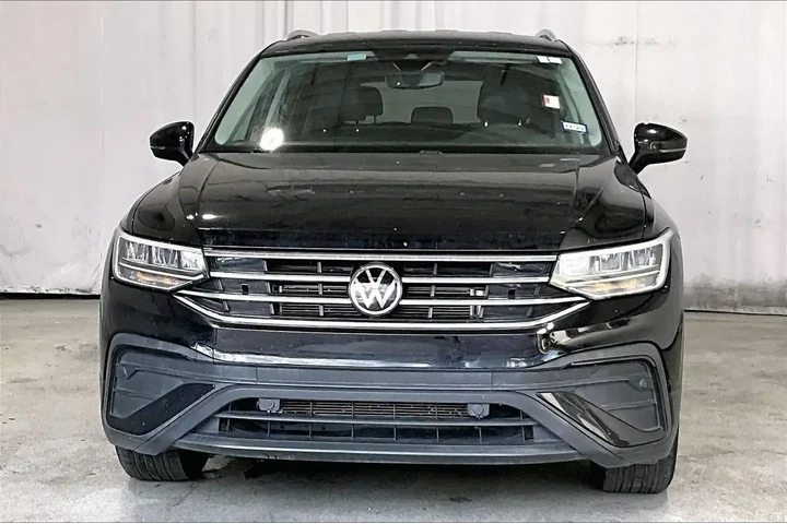 $19861 : Volkswagen Tiguan 2022 SE 4d image 3