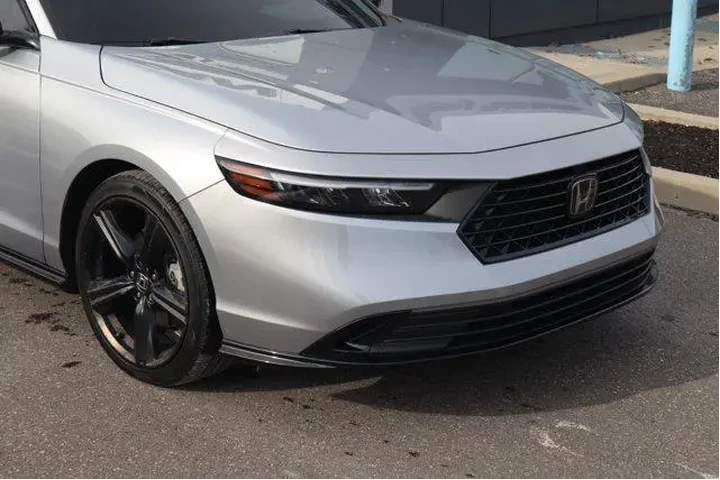 $25234 : Honda Accord Hybrid 2024 Spo image 5