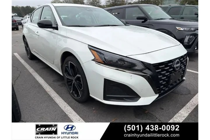 $21152 : Nissan Altima 2025 2.5 SR 4d image 1