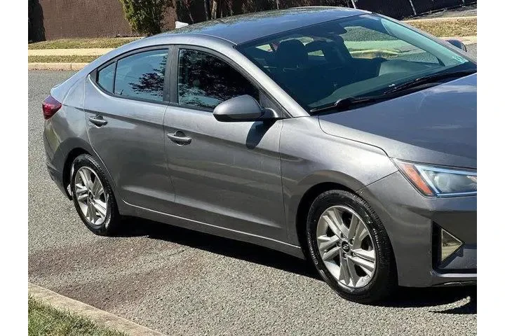 $7995 : Hyundai ELANTRA 2020 Limited image 4