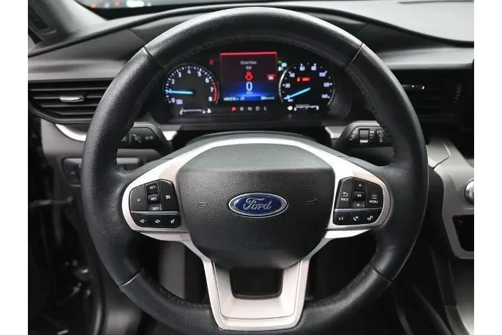 $26952 : Ford Explorer 2023 XLT 4dr S image 7