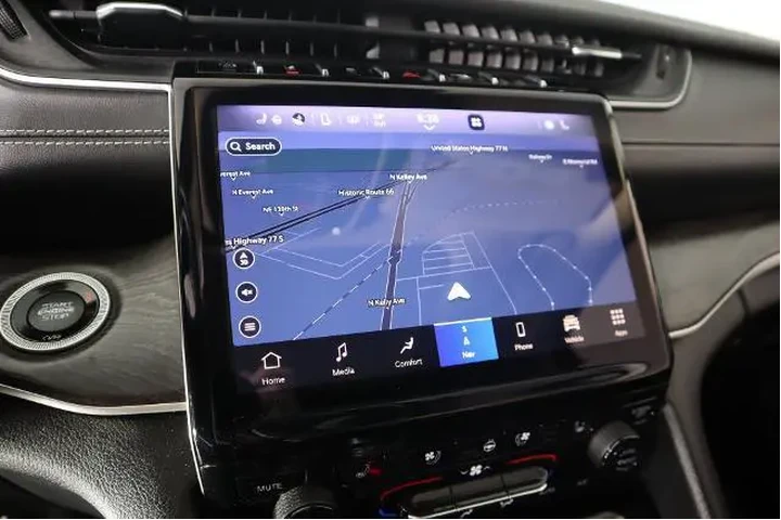 $25243 : Jeep Grand Cherokee L 2021 4 image 7