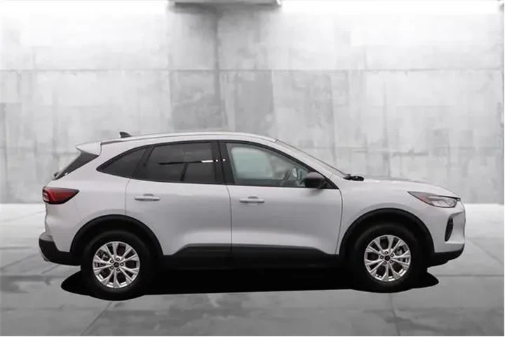 $24950 : Ford Escape 2025 AWD Active image 5