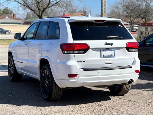 $19999 : 2018 Grand Cherokee image 8