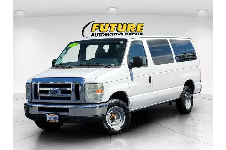 $17988 : Ford E-Series 2013 E-350 SD image 5