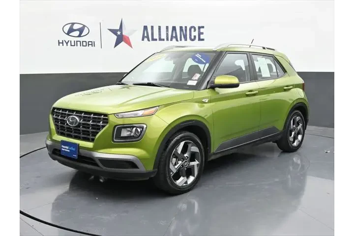 $19998 : Hyundai VENUE 2024 SEL 4dr C image 1