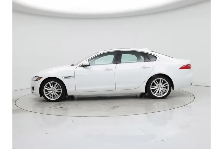 $20998 : Jaguar XF 2017 35t Prestige image 3