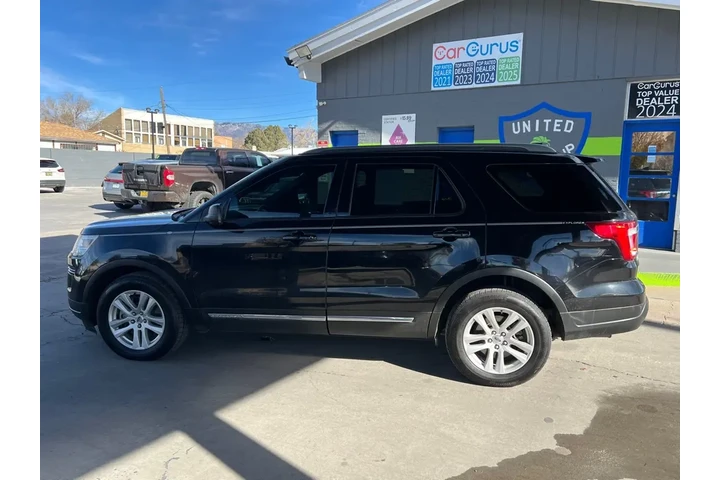 2019 Explorer XLT 4WD image 8