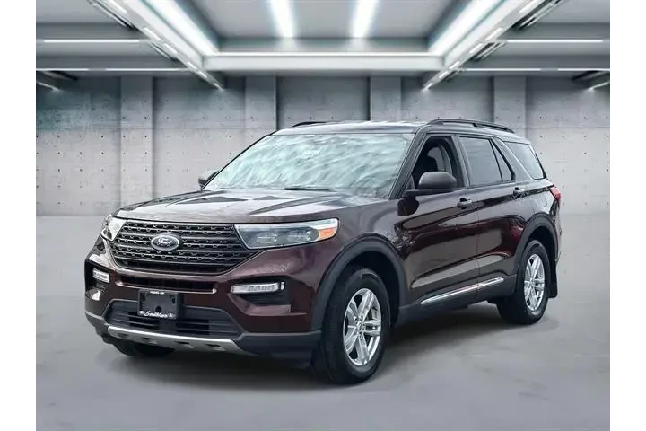$27455 : Ford Explorer 2022 AWD XLT 4 image 1