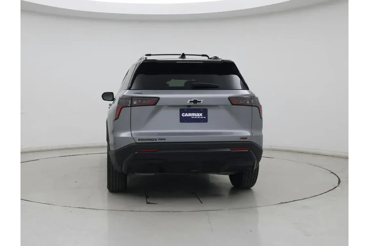 $33998 : Chevrolet Equinox 2026 4x4 R image 2