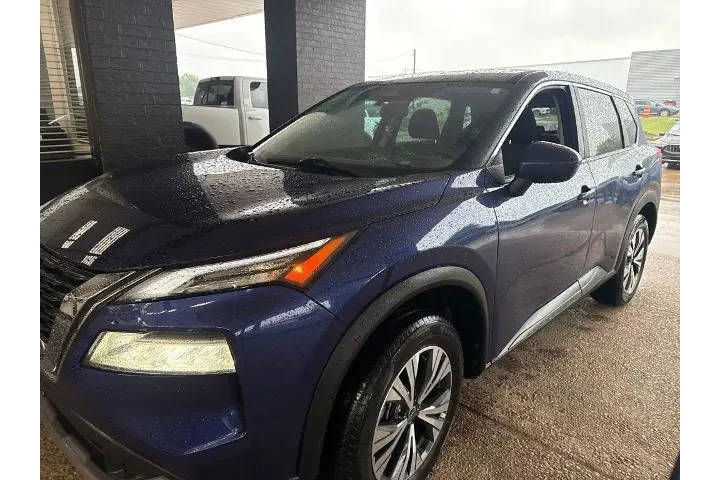 $21700 : Nissan Rogue 2023 AWD SV 4dr image 1