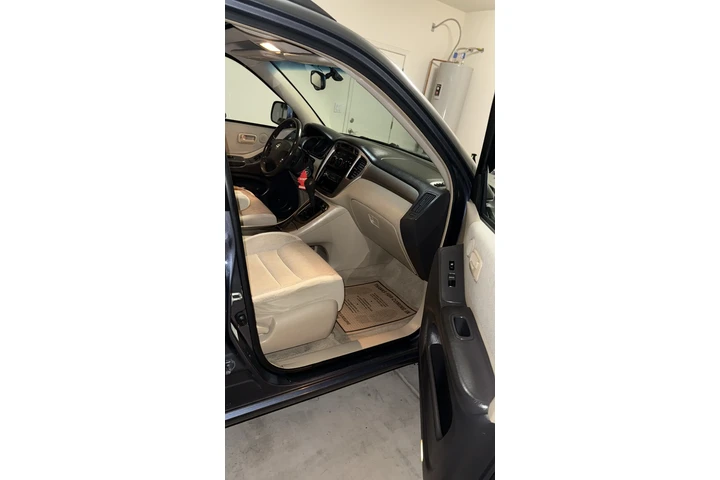 $4900 : Limpio image 6