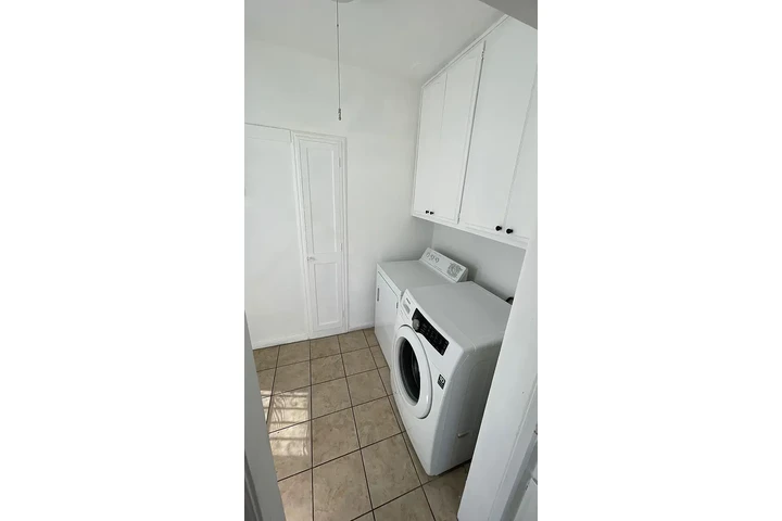 $900 : Casa con Encanto !!! image 5