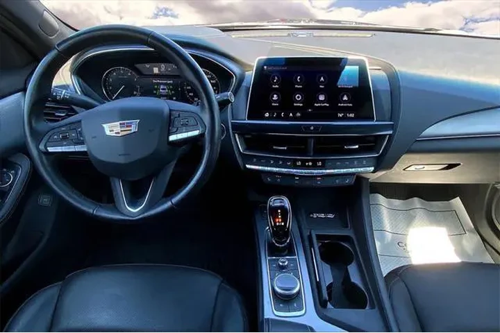 $30994 : Cadillac CT5 2022 AWD Premiu image 7