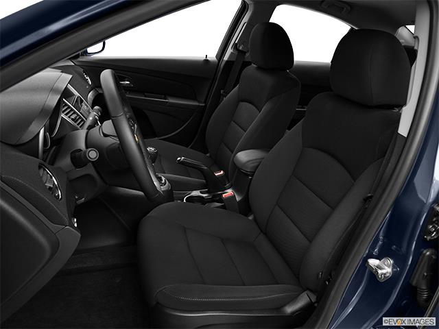 2013 Cruze image 3