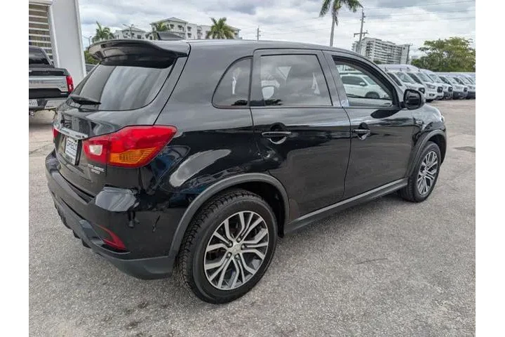 $12997 : Mitsubishi Outlander Sport 2 image 7