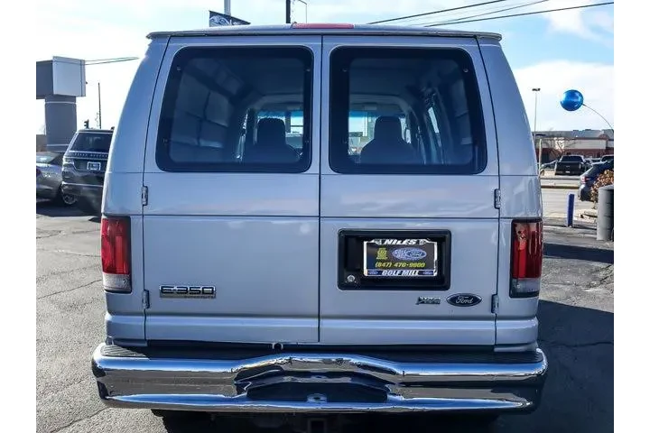 $17890 : Ford E-Series 2010 E-350 SD image 6