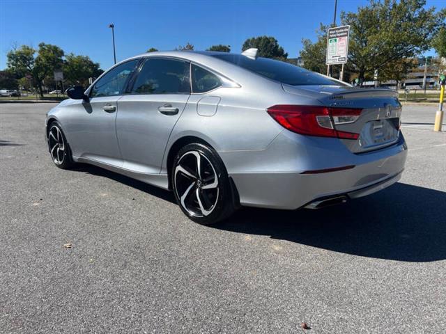 $17500 : 2018 Accord Sport image 6