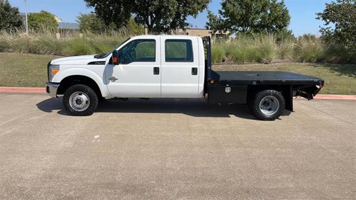 $31950 : 2012 FORD F350 SUPER DUTY CRE image 3