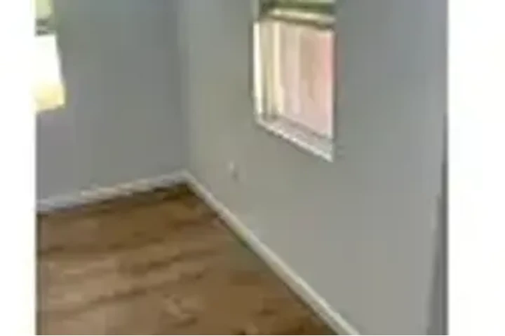 $1700 : ESTUDIO EN  RENTA  PERRIS image 4