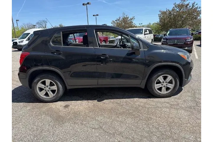 $10000 : Chevrolet Trax 2017 AWD LS 4 image 10
