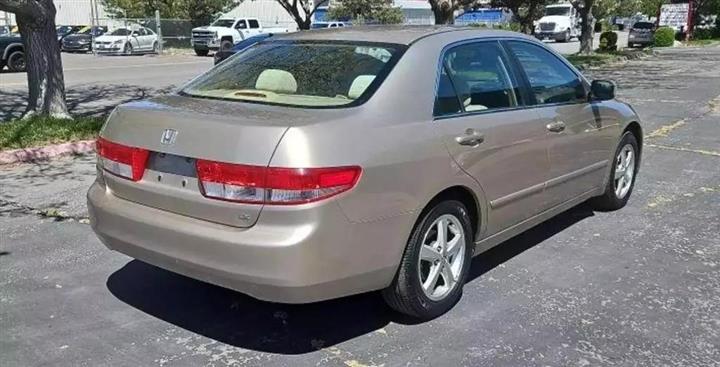 $6999 : 2004 HONDA ACCORD image 6