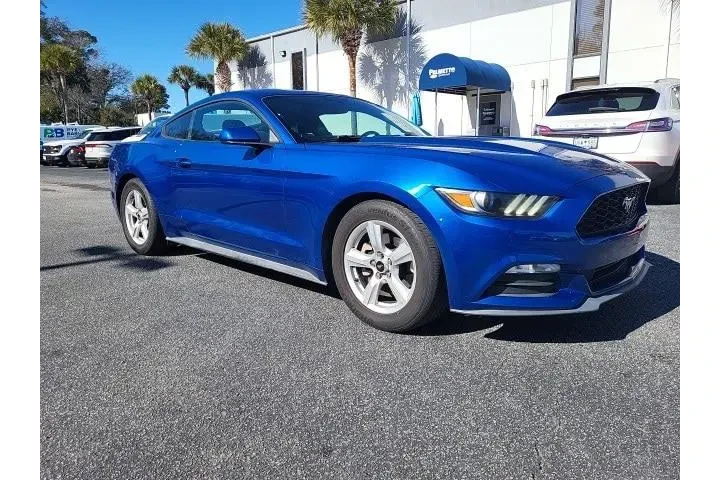 $17873 : Ford Mustang 2017 V6 2dr Fas image 1