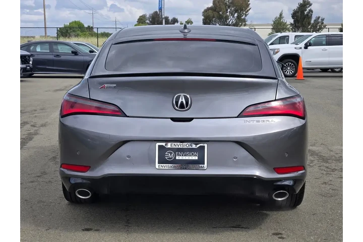 $33998 : Acura Integra 2025 4dr Liftb image 6