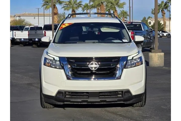 $26991 : Nissan Pathfinder 2022 AWD S image 8