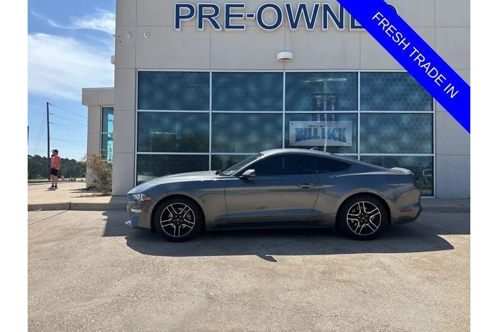 $27488 : Ford Mustang 2021 EcoBoost P image 1