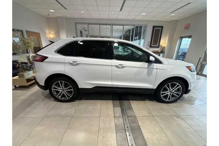$34990 : Ford Edge 2022 AWD Titanium image 2