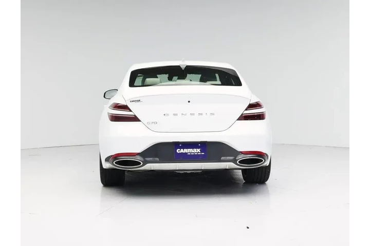 $33998 : Genesis G70 2025 2.5T Standa image 6