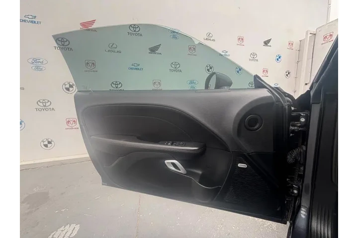 $22995 : 2018 Challenger SXT Plus RWD image 10