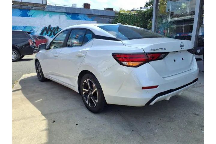 $15799 : Nissan Sentra 2024 SV 4dr Se image 5
