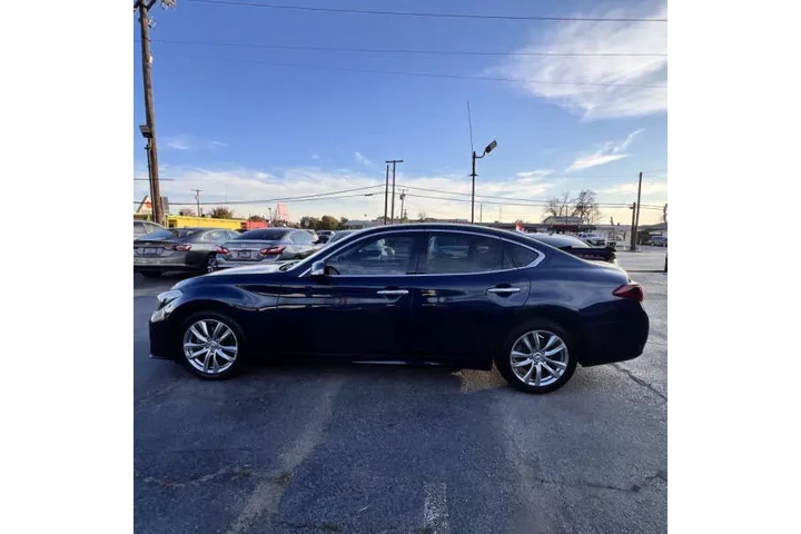 $15495 : 2018 Q70 3.7 Luxe image 10