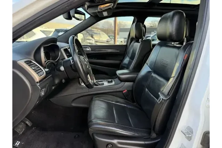 $14000 : Jeep Grand Cherokee 2016 4x4 image 2