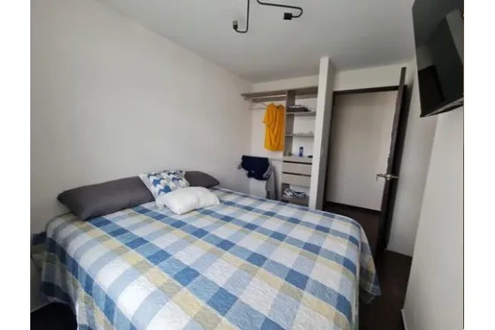 $813 : RENTA APARTAMENTO ZONA 11 image 10