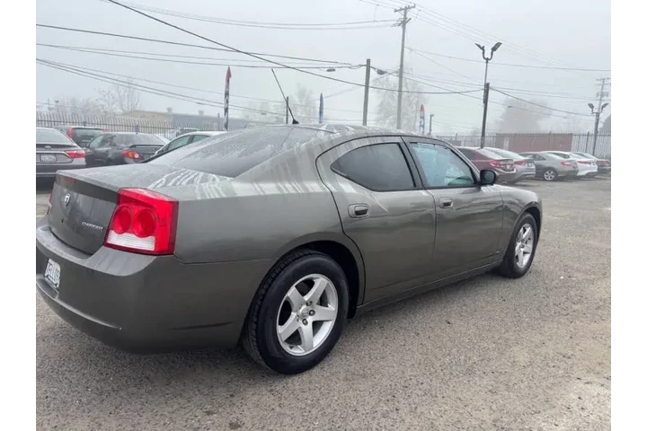$7599 : 2009 Charger SE image 6
