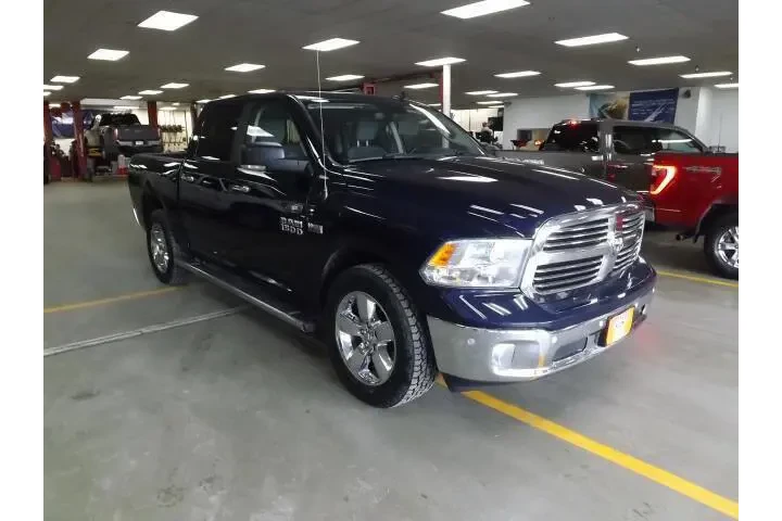 $21585 : Ram 1500 2018 4x4 SLT 4dr Cr image 7