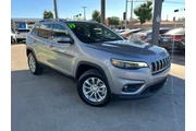2019 Cherokee Latitude 4WD thumbnail