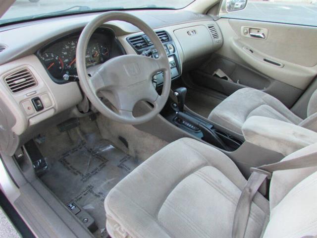 $5995 : 2000 Accord LX image 10