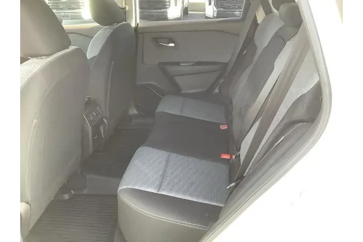 $25950 : Nissan Rogue 2023 AWD SV 4dr image 10