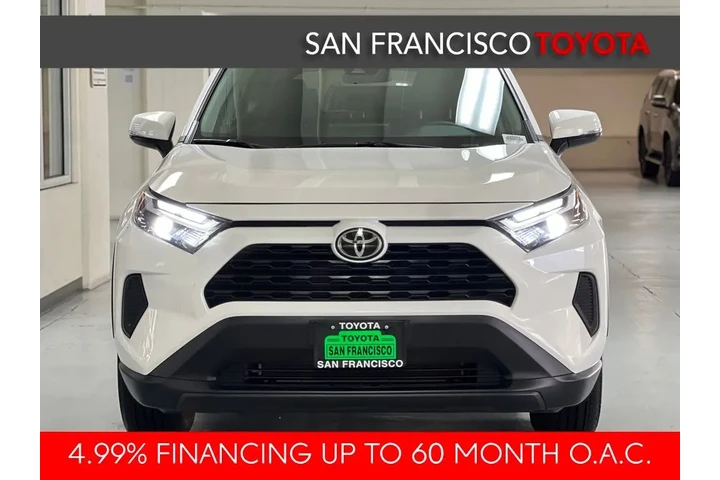 $30888 : Gold Certified2025 RAV4 LE image 8
