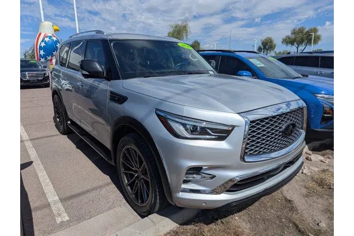 INFINITI QX80 2020 Luxe 4dr image 3