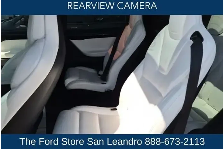 $31950 : Tesla Model X 2018 AWD 100D image 2