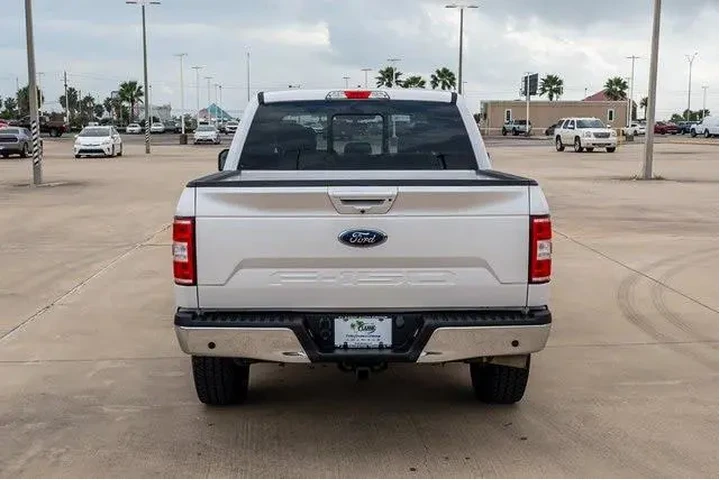 $28904 : Ford F-150 2019 4x4 Lariat 4 image 3